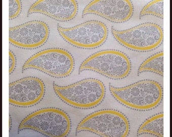 Fitted Cot Sheet - Yellow & grey Paisley