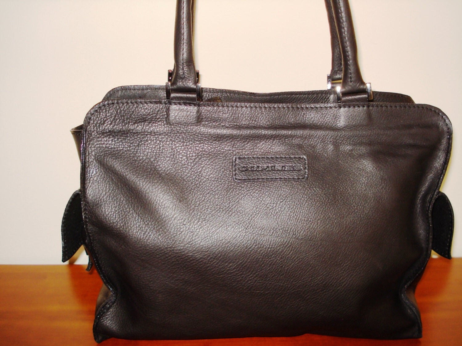 Leather Bag zippered Black Color bag Leather Tote Bag