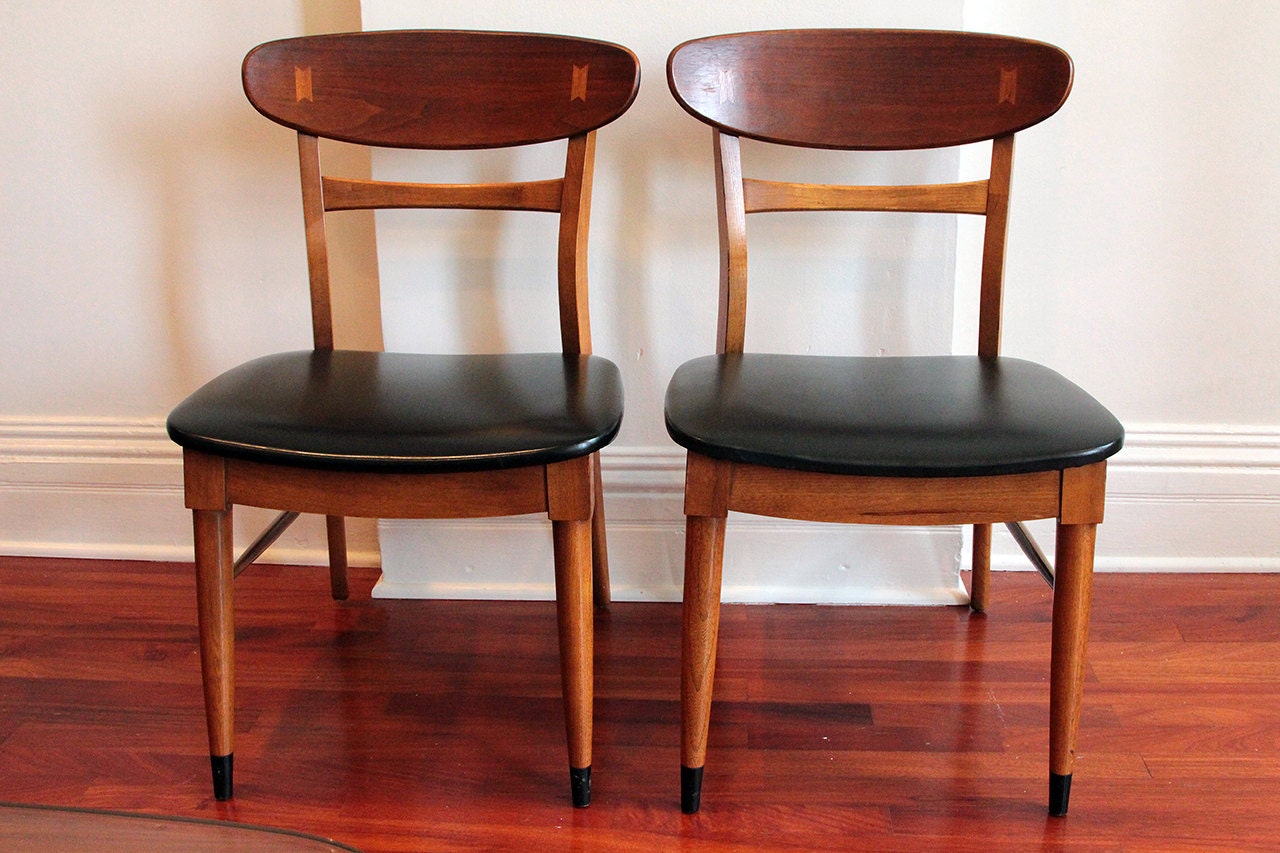 Mid-century Modern Two Lane Acclaim Dining Chairs – WE DELIVER! – Haute