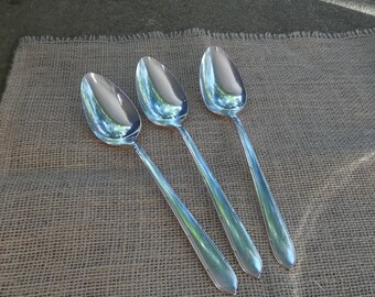 3 BERKLEY SQUARE Silver Plate Spoons MONOGRAM G Vintage Silverplate Flatware Silver Plate Dessert Spoons Wedding Decor Table Settings