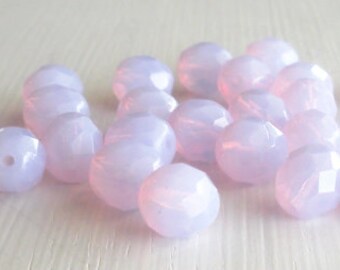 25 Milky Violet Faceted 8mm Rounds Czech Glass Beads