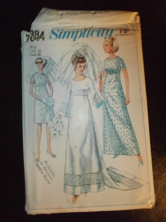 70s Boho  Wedding  Dress  Pattern  Bridal  Gown  by 