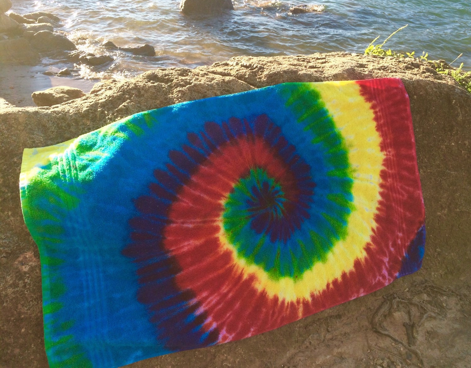 Tie dye Beach/Bath/Pool Towel by Pixiecrafts on Etsy