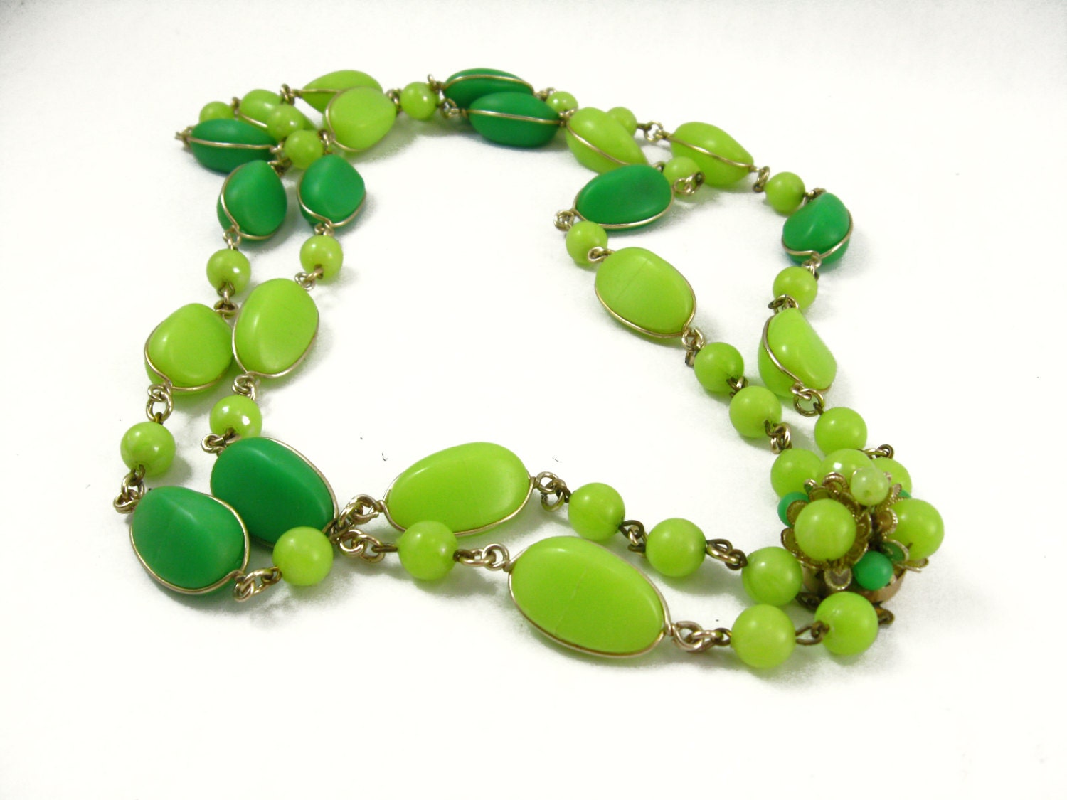 big green beads necklace