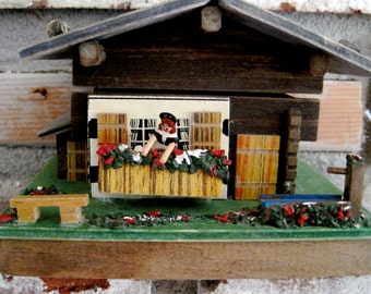 Vintage SWISS Music Box Reuge