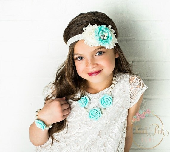 Little Girls Chunky Necklace SET,Aqua Bubblegum necklace , Girls flower necklace, Spring girls necklace, Children Necklace, baby necklace. by ThinkPinkBows