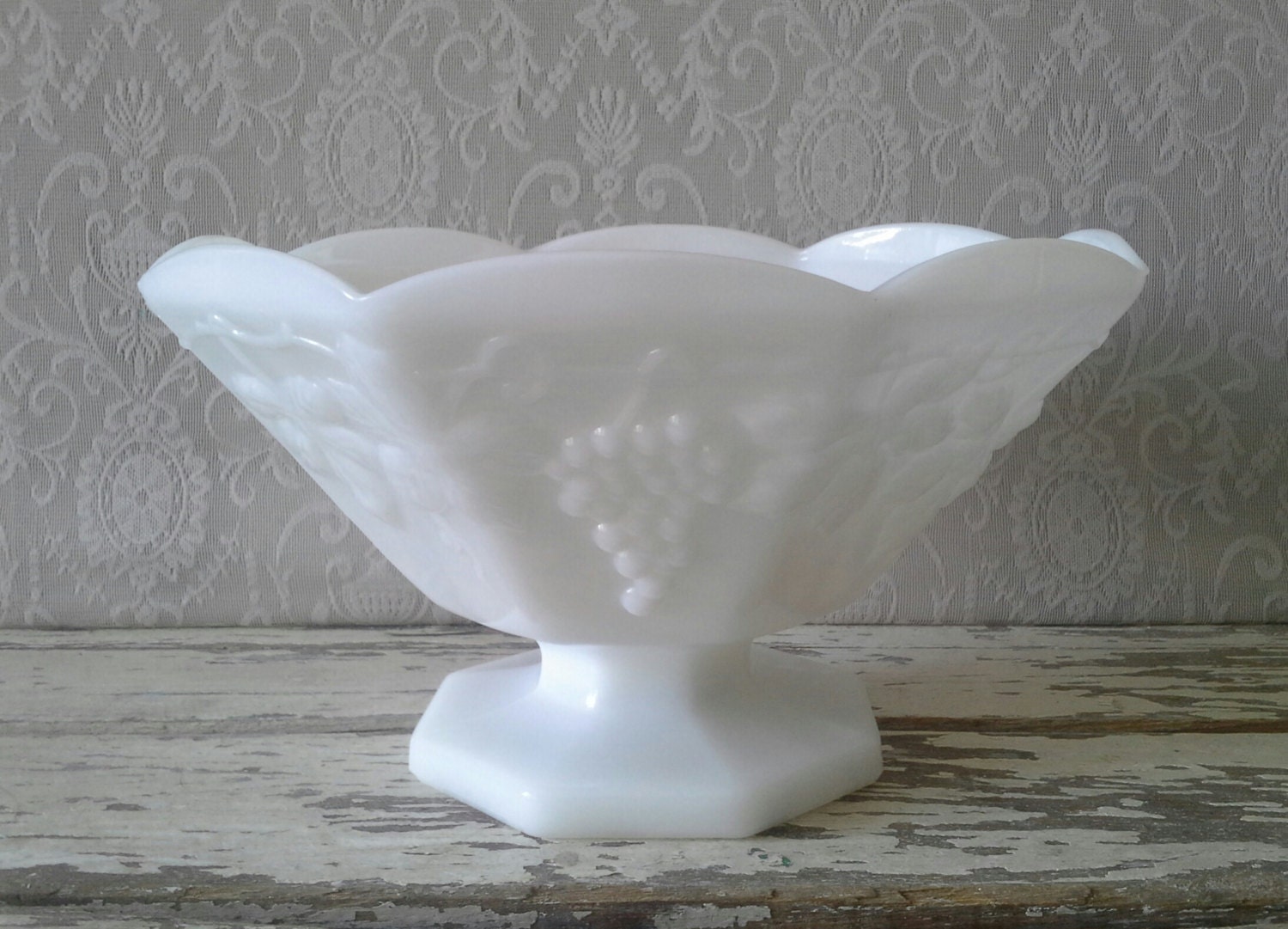 Milk Glass Fruit bowl Compote Dish Wedding decor Vintage