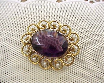 Beautiful 10K Victorian Brooch with Tiny Seed Pearls and Purple Stone