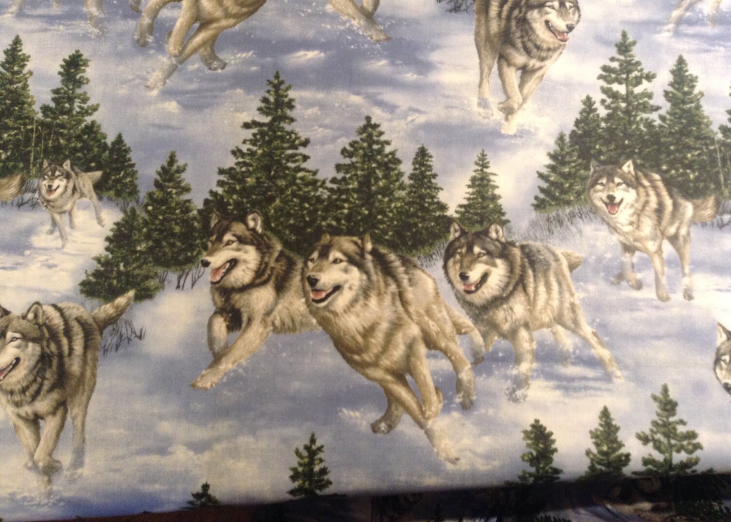 Wolf cotton quilting fabric 1 yard