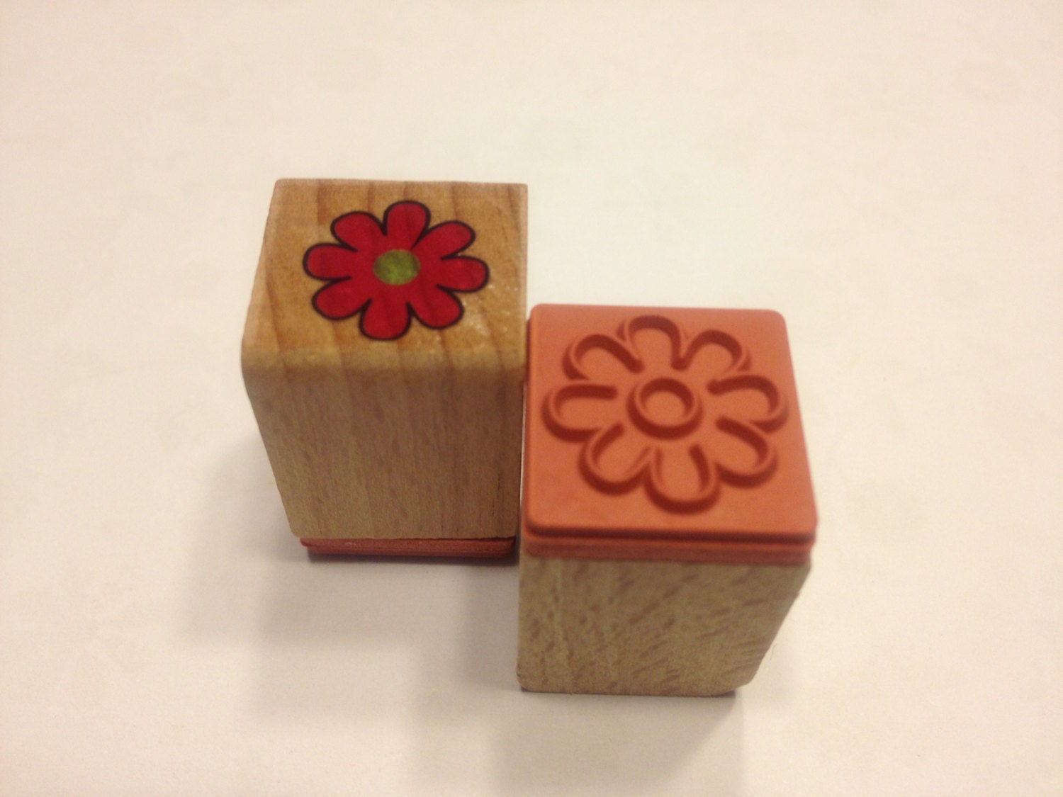 small flower rubber stamps 15 mm SB1