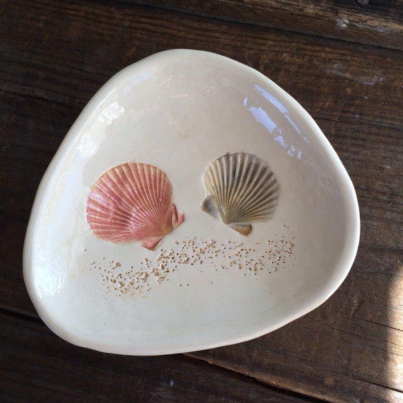 Shell bowl Shell soap dish Starfish Soap Dish by BeachwoodStreet