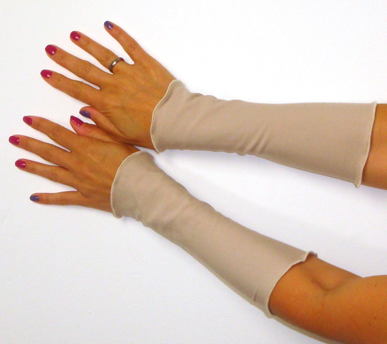 Arm warmers light hand warmer jersey cotton beige by Verbunterei