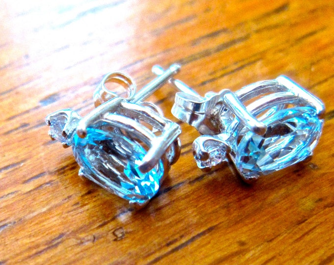 Aquamarine Studs, White Topaz Accent Stone, 8x6mm Oval, Natural, Set in Sterling Silver E778