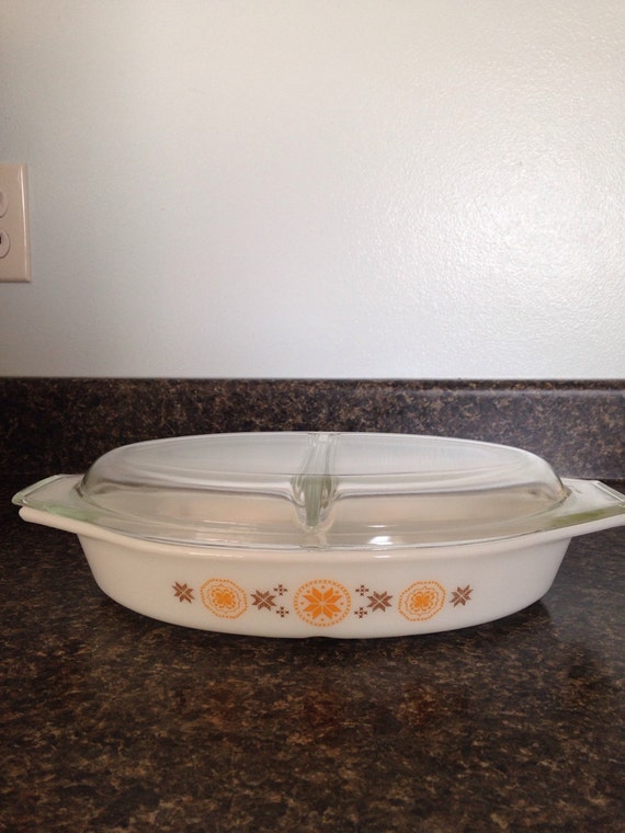Pyrex Town and Country Divided Casserole Dish by EdnaRuthsAttic