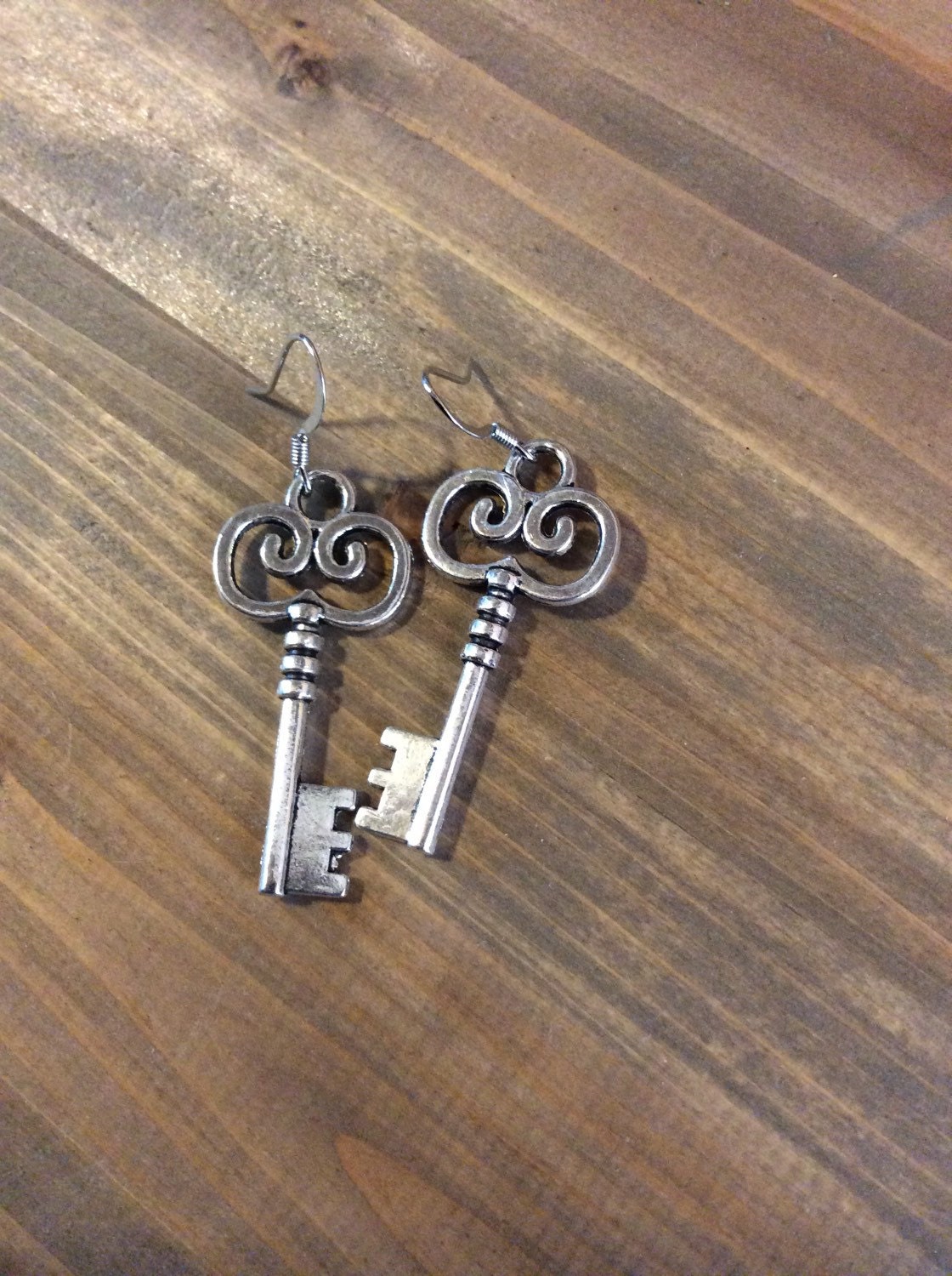 Pretty key earrings by EarlyBirdBoutique on Etsy