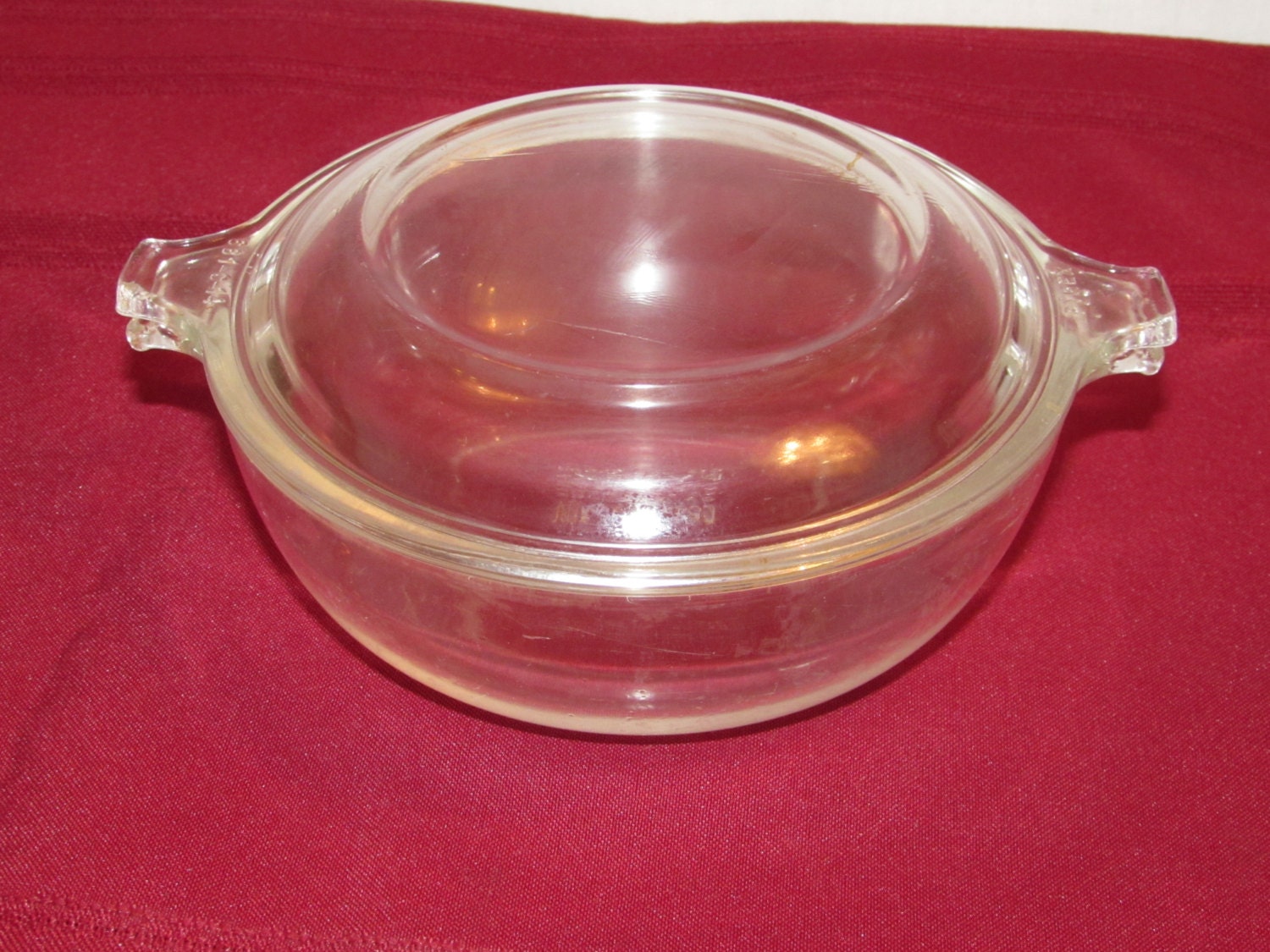 PYREX SMALL CASSEROLE 019 With Lid