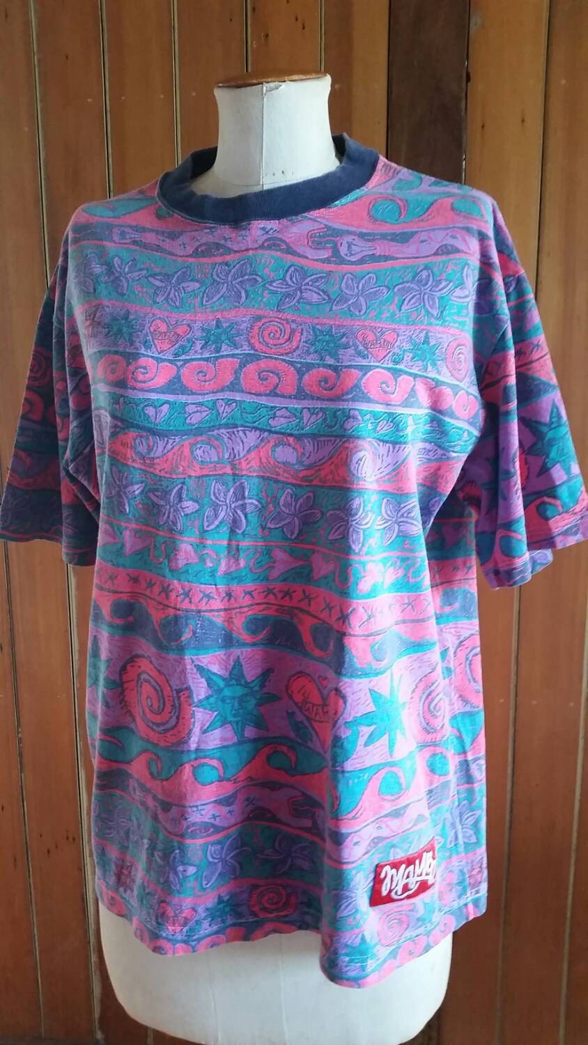 Vintage eighties Mambo t shirt Made in Australia size L 100cm