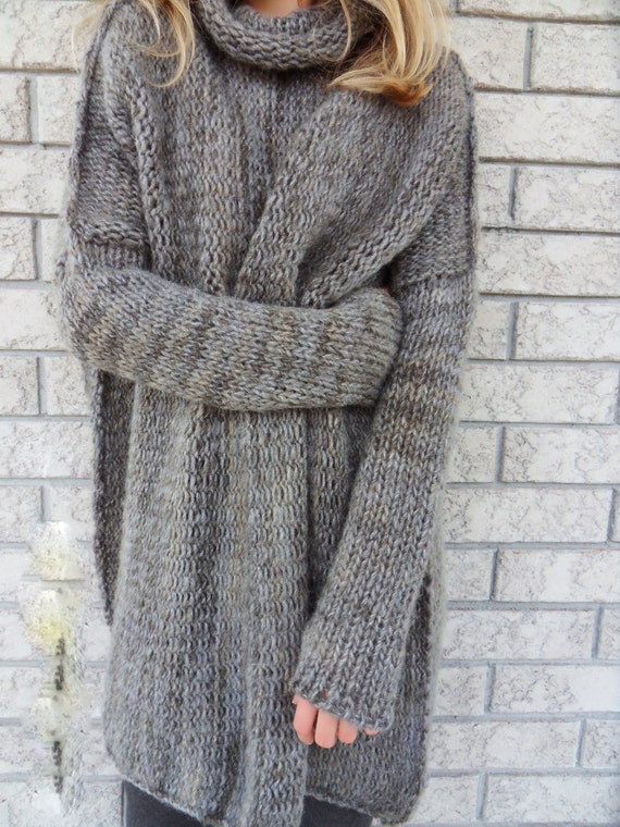 Slouchy/Bulky /Oversized sweater.Chunky knit by RoseUniqueStyle