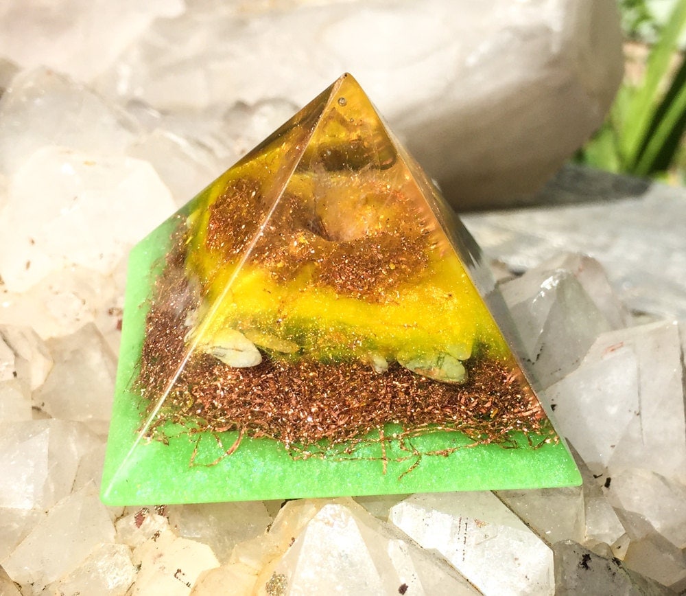 Orgonite ® Tower Buster - 4 Large Red Rock Sedona Vortex Orgone Generator ® Puck