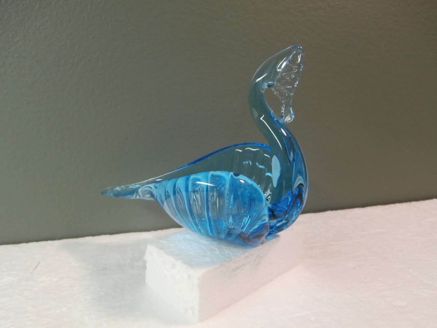 Blown Glass Figurine Vintage Blown Glass Swan Figurine Art