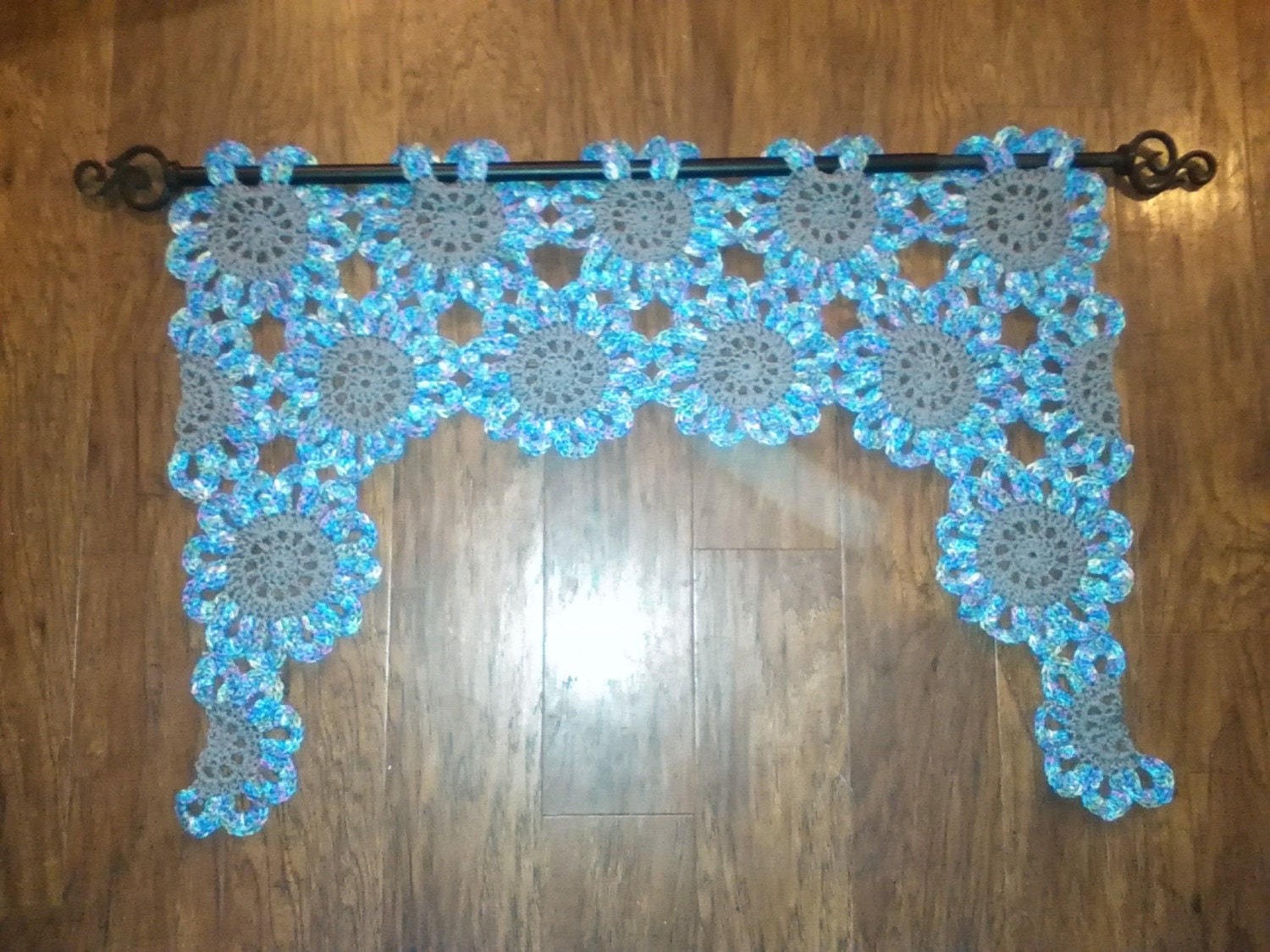 Crochet Flower Valance by BlendedBoutique on Etsy