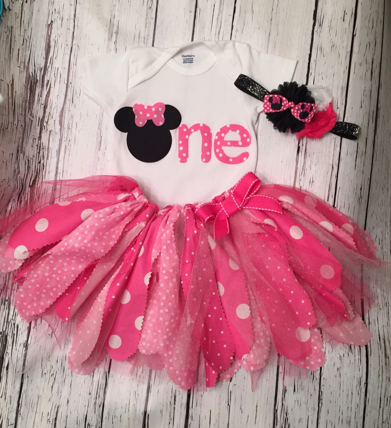 Minnie Mouse Birthday Outfit. Minnie First Birthday Outfit.