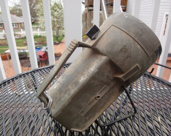 Industrial/Tool/Old Flashlight/Old Spot Light/Vintage Light/Vintage Lighting/Vintage Lanterns/vintage Military Lights/Vintage Camping Lights