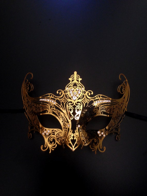 Items similar to Serena Van Der Woodsen Luxury Masquerade Ball Mask ...