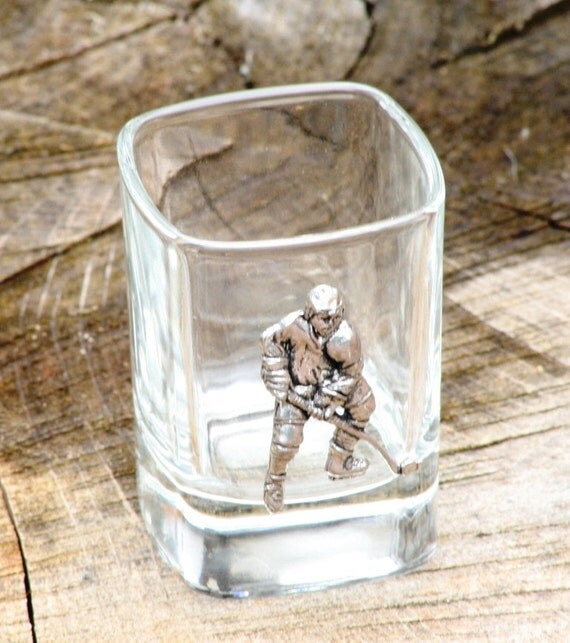 Pair of Ice Hockey Player Shot Glasses Crystal with Pewter