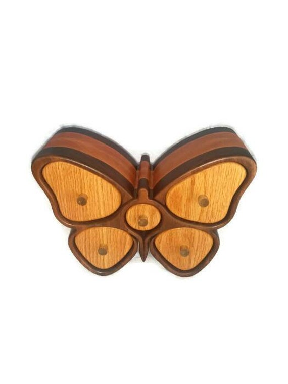 Butterfly bandsaw box / jewelry box / keepsake box / by RoysBox