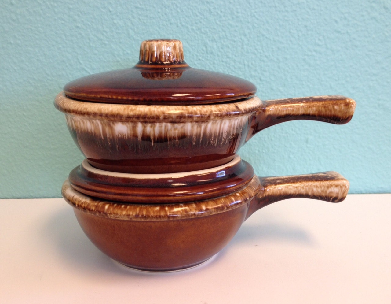 Vintage Hull Pottery Chili Bowls w/ Lids Set Soup Bowl Bean