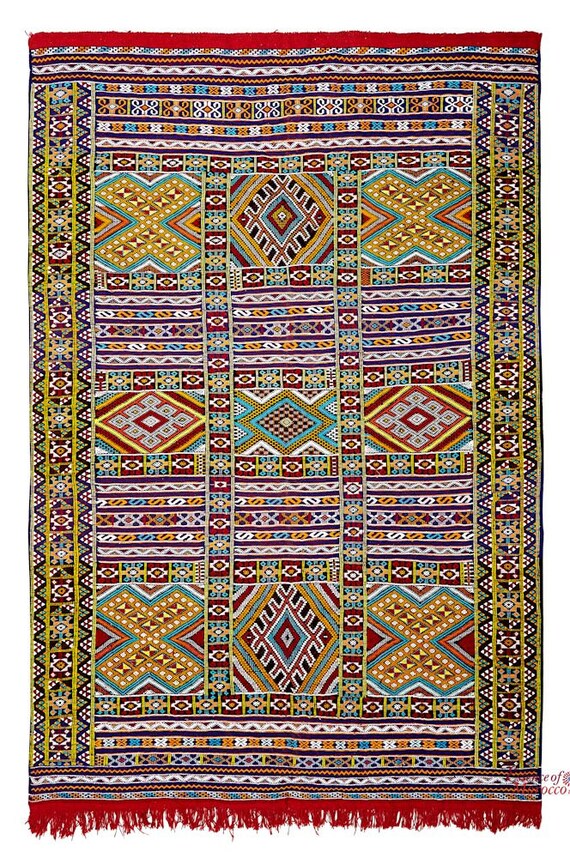 Moroccan Kilim Rug High Atlas. Pure Wool by EssenceOfMorocco