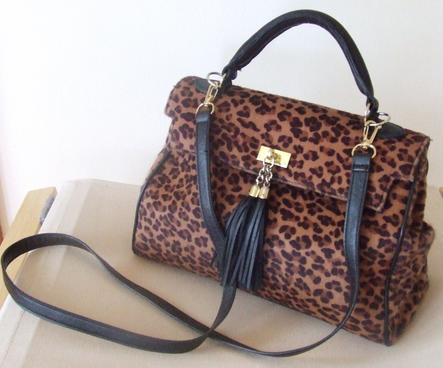 day bag leopard