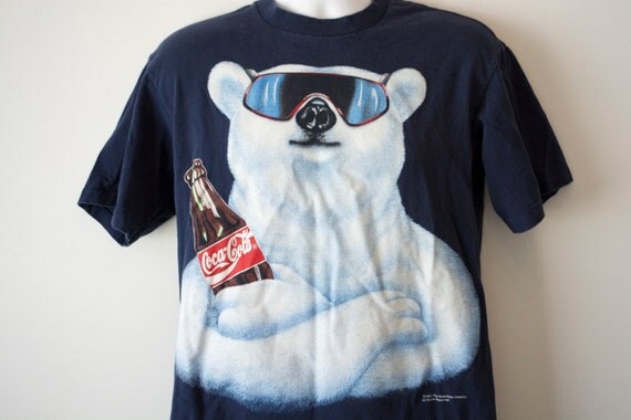pull and bear coca cola t shirt