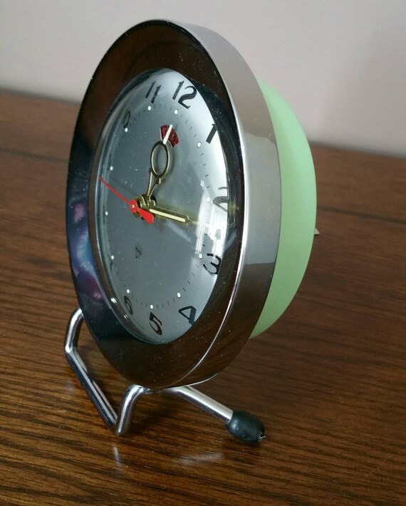 Vintage Wind up Alarm Clock 1970s Retro Alarm by EmptyNestVintage