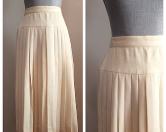 Eleanor Skirt | vintage 1970s pleated cream midi skirt