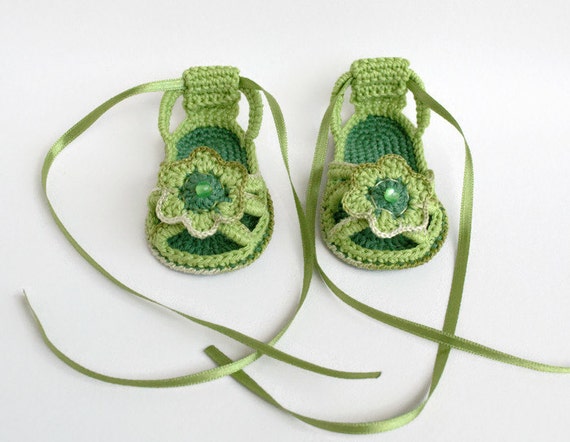 Green baby sandals Green baby shoes Green baby shower Green baby gift ...