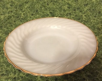 Vintage Anchor Hocking Fire-King White & Gold Swirl Plate 9 Inch