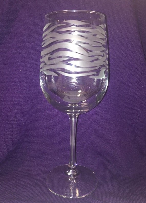 Zebra Print Etched Wine Glass Zebra Design Wine Glasses