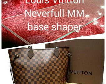 Neverfull MM Base Shaper for Louis Vuitton . The hand bag is not for sale !
