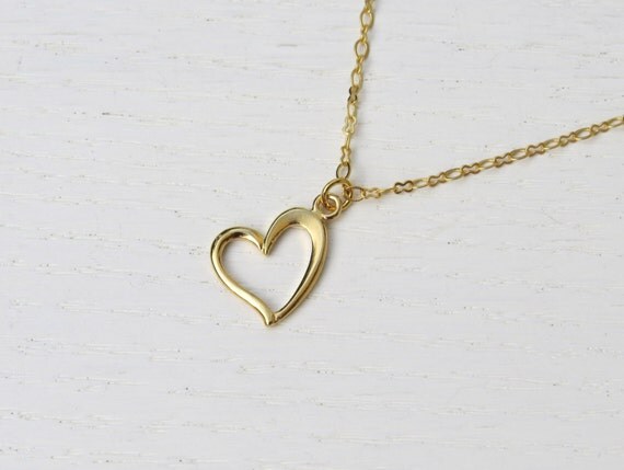 Dainty gold heart necklace Simple heart necklace by SarittDesigns