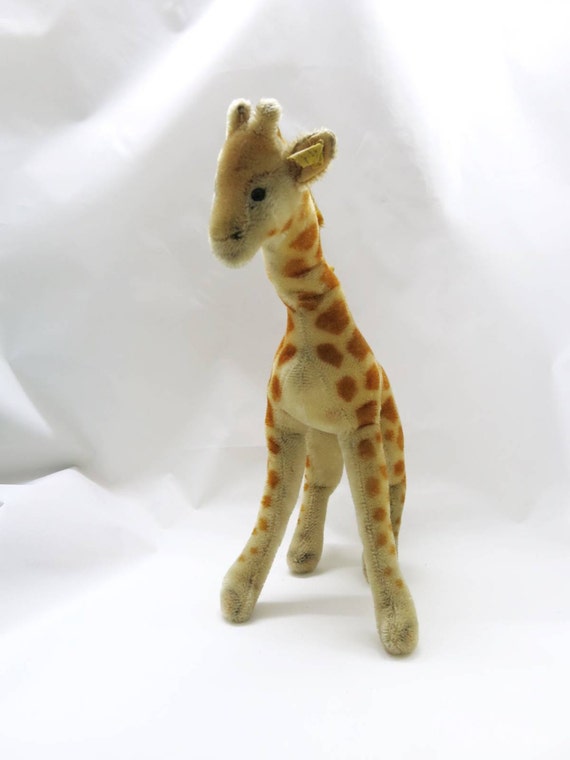 steiff giraffe 1960