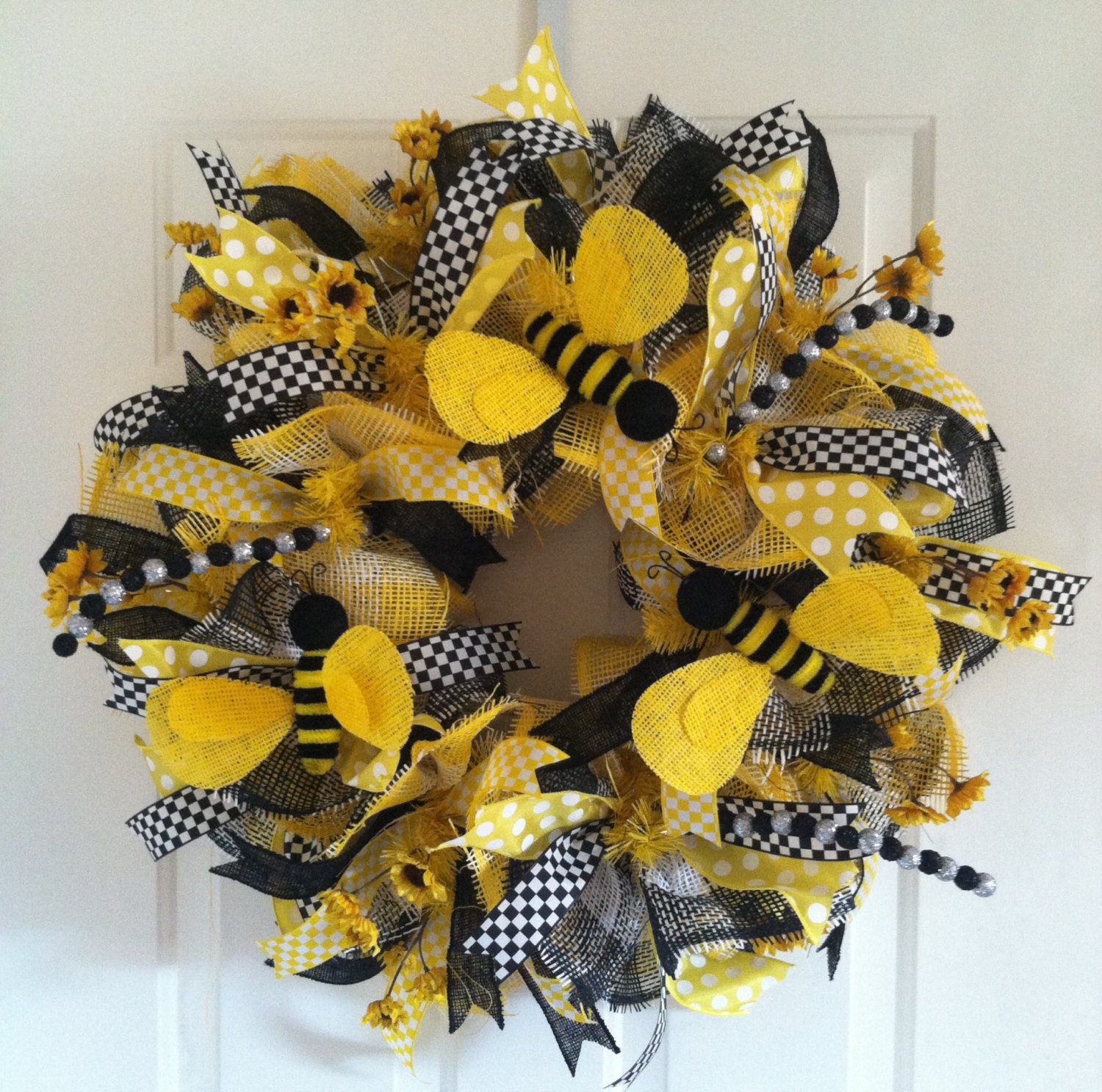 Bumblebee Paper Deco Mesh Wreath Bumblebee Wreath