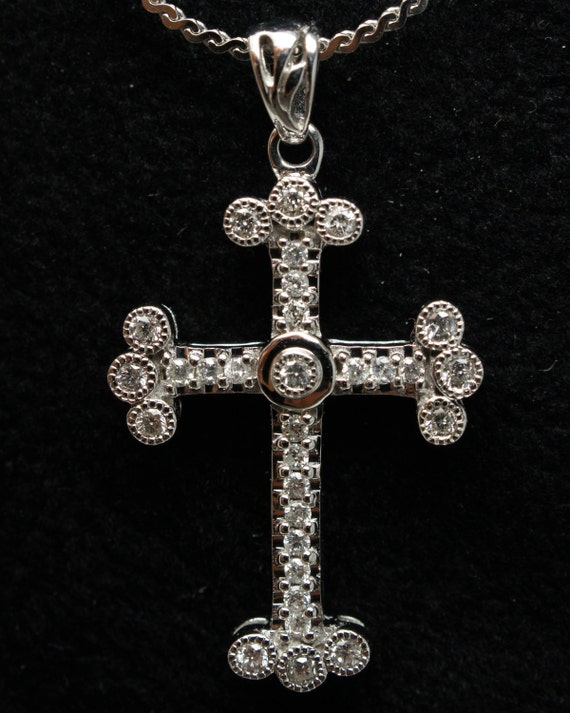 Vintage Style Medieval Cross Pendant Necklace 14k White Gold