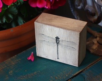 dragonfly, wooden decor block, rustic sign, aged white, home decor, customize, personalize, office decor, distressed, shabby, vintage image