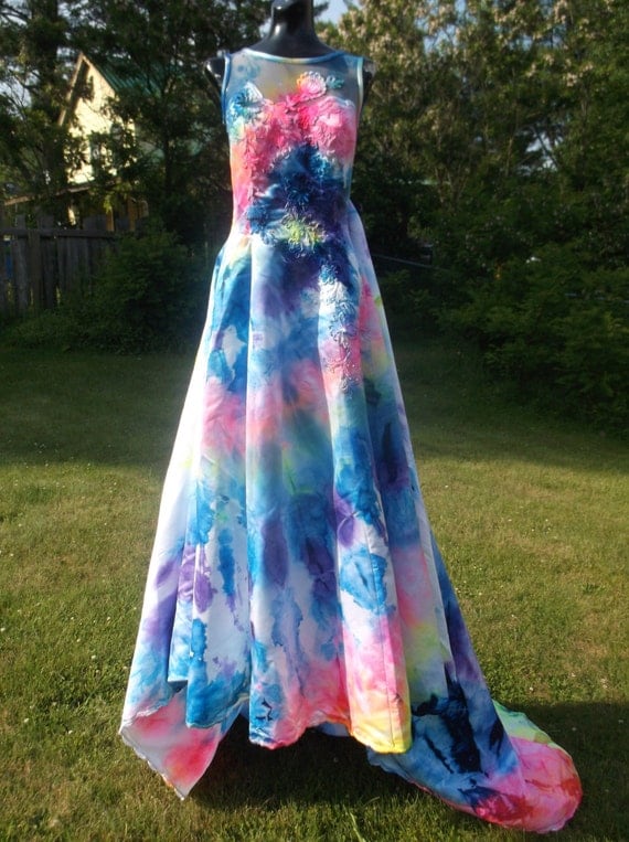 Items similar to Tie dye wedding gown size 10 on Etsy