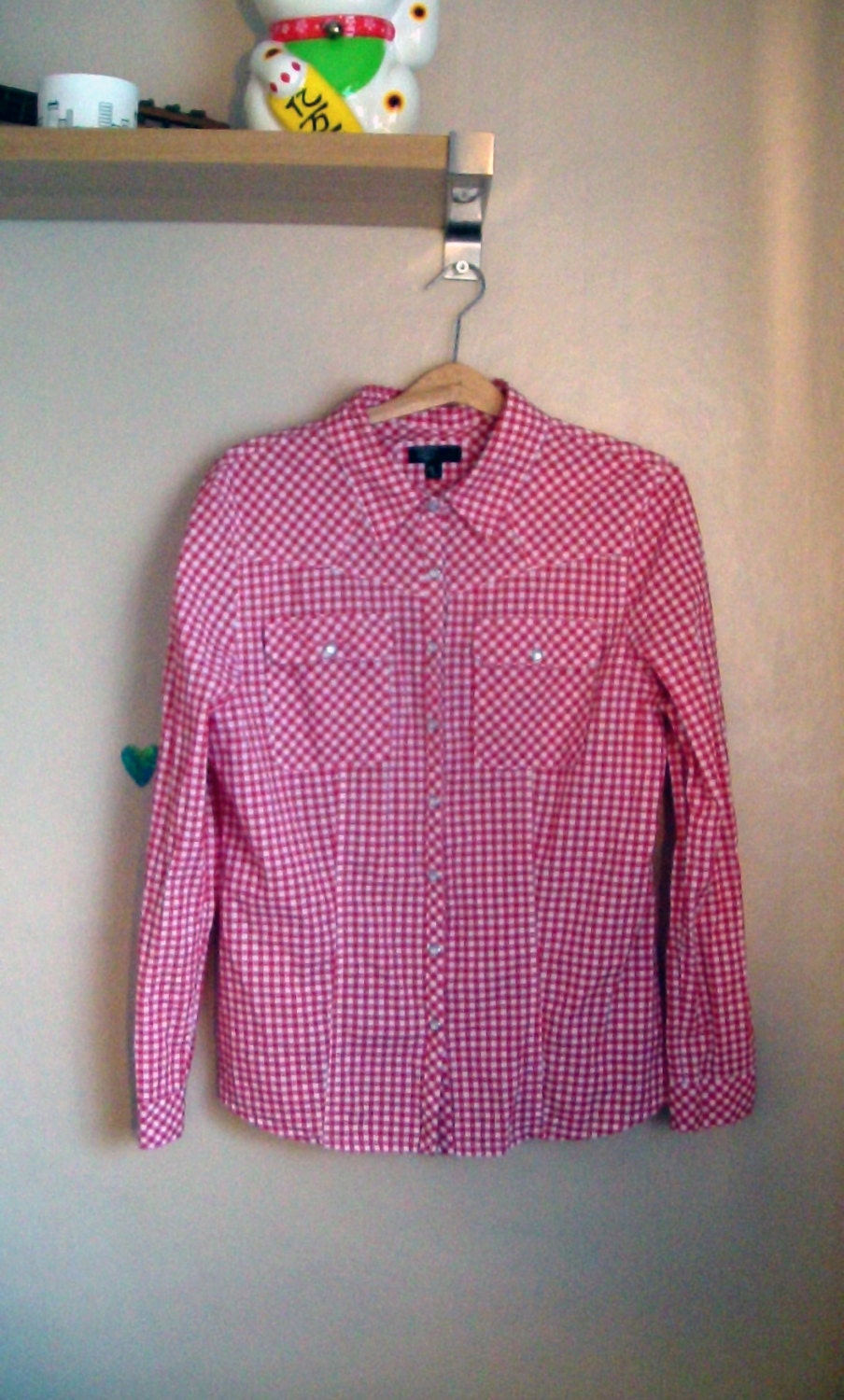 red and white plaid shirt for women