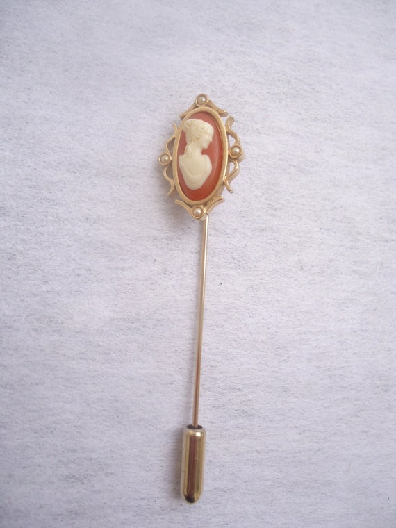 Vintage Avon Small Cameo Stick Pin with Pearl Accents