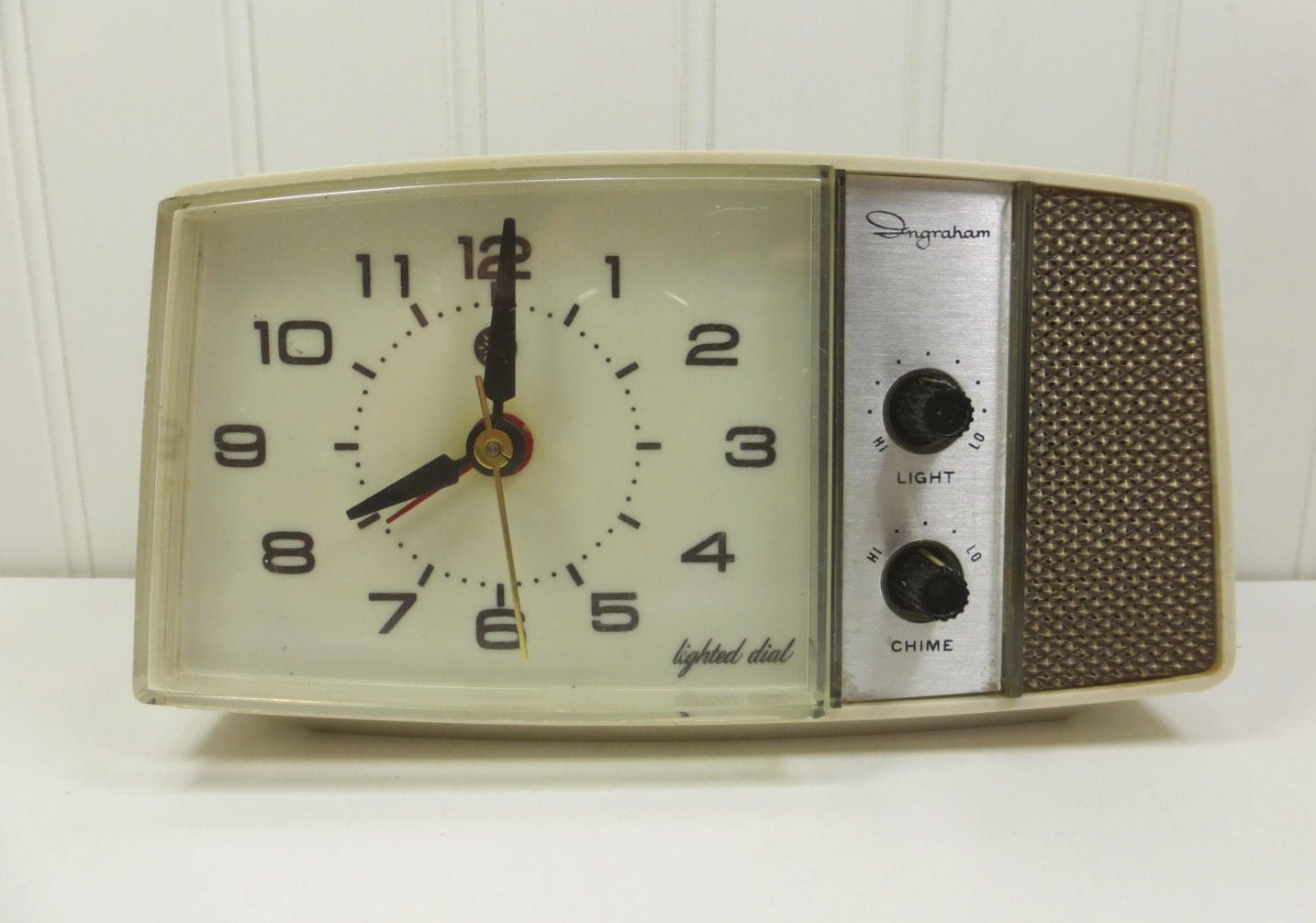 Vintage Ingraham Electric Alarm Clock with Lighted Dial