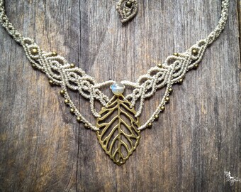 Macrame boho leaf labradorite necklace elven bohemian jewelry by Creations Mariposa